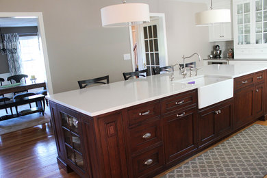 Inspiration for a modern kitchen remodel in Boston