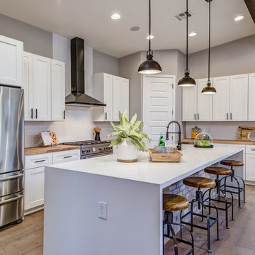 Transitional Kitchen