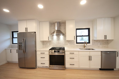 Example of a transitional kitchen design in Minneapolis