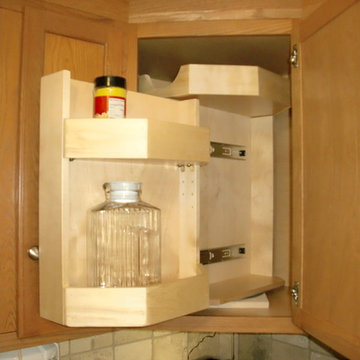 Glide-Around Corner Cabinet Solution