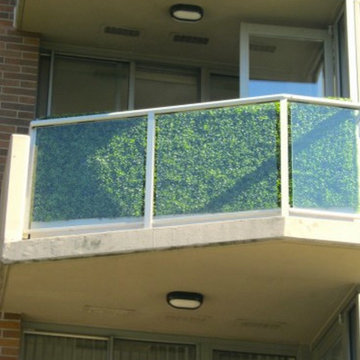 Balcony privacy screen