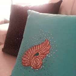 DeeDecors Exclusive Linen Collection - Products
