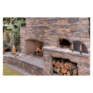 Outdoor Fireplace with pizza oven - Traditional - Patio - Portland - by ...