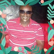 Foto von Robert Kenduiwa