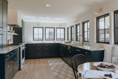 Example of an ornate kitchen design in Denver
