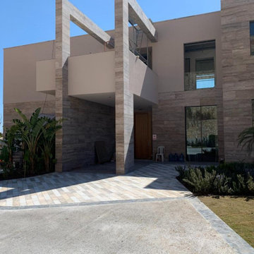Silver Travertine Vein Cut Hotel Project