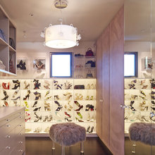 Kleiderschrank