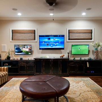 Comfortable Living Room
