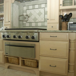 sheila - Kitchen Cabinetry