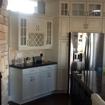 Farmhouse Style Kitchen