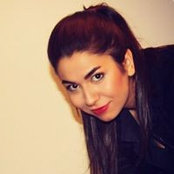 Niloufar Nobaris foto