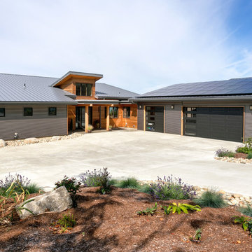Modern South Bellingham Residence