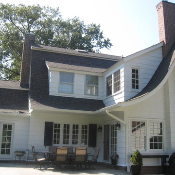 Memorable Dutch Colonial