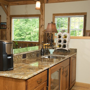 Williamsburg Timber Bonus Room