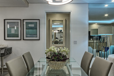 Inspiration for a small contemporary kitchen/dining room combo remodel in Mexico City