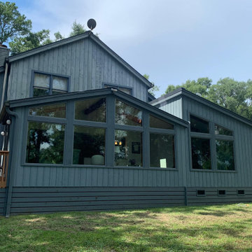 Lake front Office/Sunroom