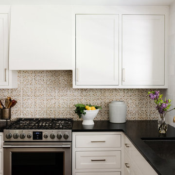 River Ridge Kitchen Design
