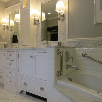 Luxuriously Accessible Master Bath