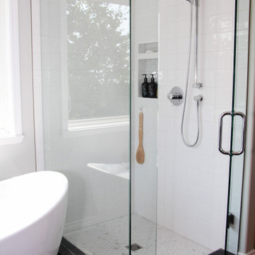 Smith Creek Primary Bath