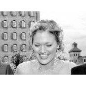 Michele Kanai's photo