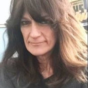 Lisa LaBelle's photo