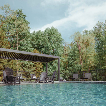 Masciulli Residence - Northville, MI: StruXure Louvered Pergola