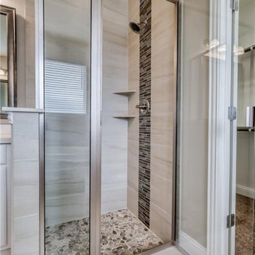 The Spa Basics For This Bathroom Upgrade in South Gate, CA