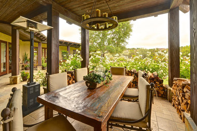 Inspiration for a transitional patio in San Diego.
