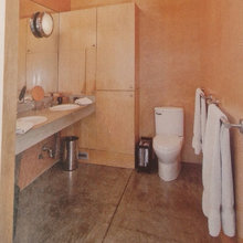 Woodward - Master Bathroom