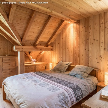 Chalet Ysengrin, Vaujany (38) : chambre entièrement en bois