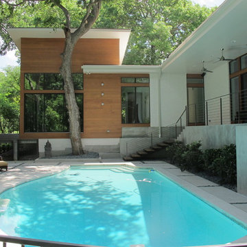 Floating steps to pool deck