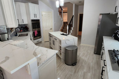 Inspiration for a kitchen remodel in Houston