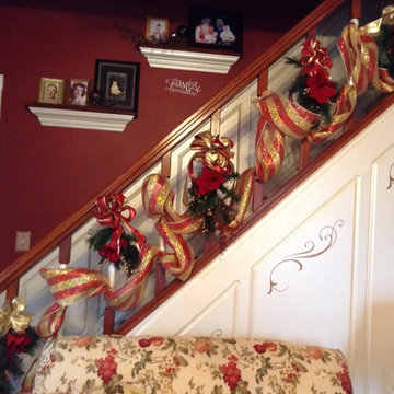 Decorating for Christmas in Illinois