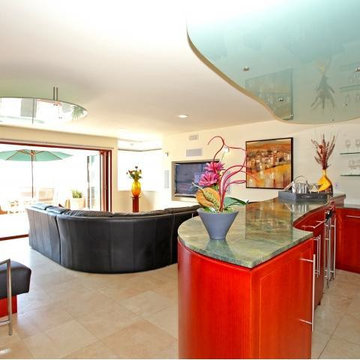 Hemosa Beachfront Residence