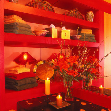 Windhover: Bathroom Detail