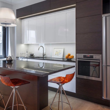 Quarter Sawn Character White Oak Flooring, Kitchen with Island