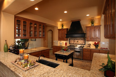 Inspiration for a timeless kitchen remodel in Dallas