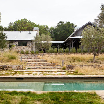 Sonoma Guest Compound
