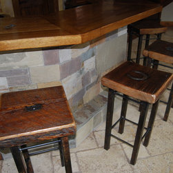 Stools & Benches - M&ouml;bel