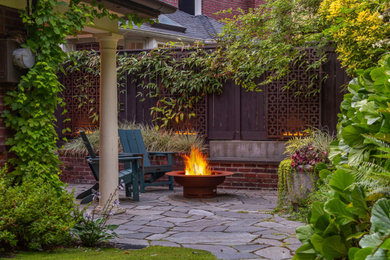 Example of a patio design in Seattle
