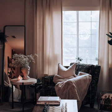 Creating Warm and Functional Interiors with Timeless Decorative Elements