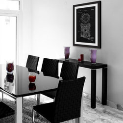 Piston 1949 Black Paper - Products