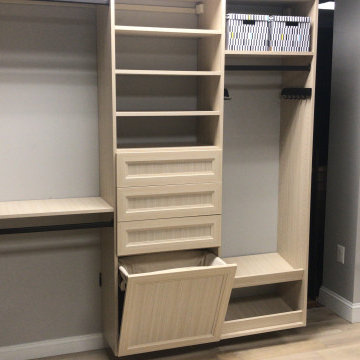 Elegant Custom Wooden Walk-In Closet: Maximizing Small Spaces