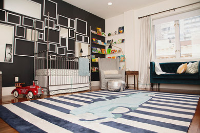 Example of a transitional kids' room design in New York
