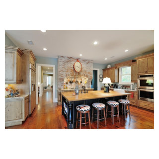 Dogwood - Lake Lanier - Traditional - Kitchen - Atlanta - by Renew ...
