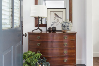 Entryway - traditional entryway idea in San Francisco