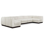 Meridian Furniture - Quinn Chenille Upholstered U-Shaped Modular Sectional, Cream, 7-Piece: 5 Armless Chair, 2 Corner Chair - The Quinn Modular Sectional is a stunning piece crafted in a rich and luxurious cream chenille fabric. Its awe-inspiring design and exceptional quality make it a perfect addition to any space, whether it's a living room, bedroom, or office. The sectional's plush cushioning and sturdy frame provide both comfort and durability, ensuring that it will be a favorite for years to come. Whether you're looking for a statement piece or simply a comfortable seating option, the Quinn sectional is an excellent choice.