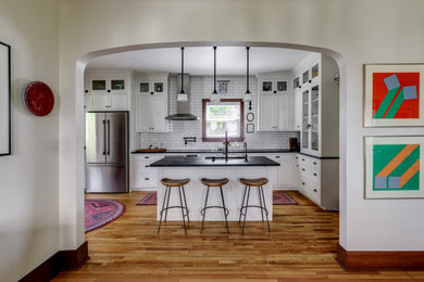 Kitchen - contemporary kitchen idea in Other