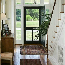 Stairs/Hallway/Foyer