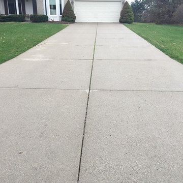 Concrete Driveway Cleaning | Concrete Driveway Sealing | Rochester Hills, Michig